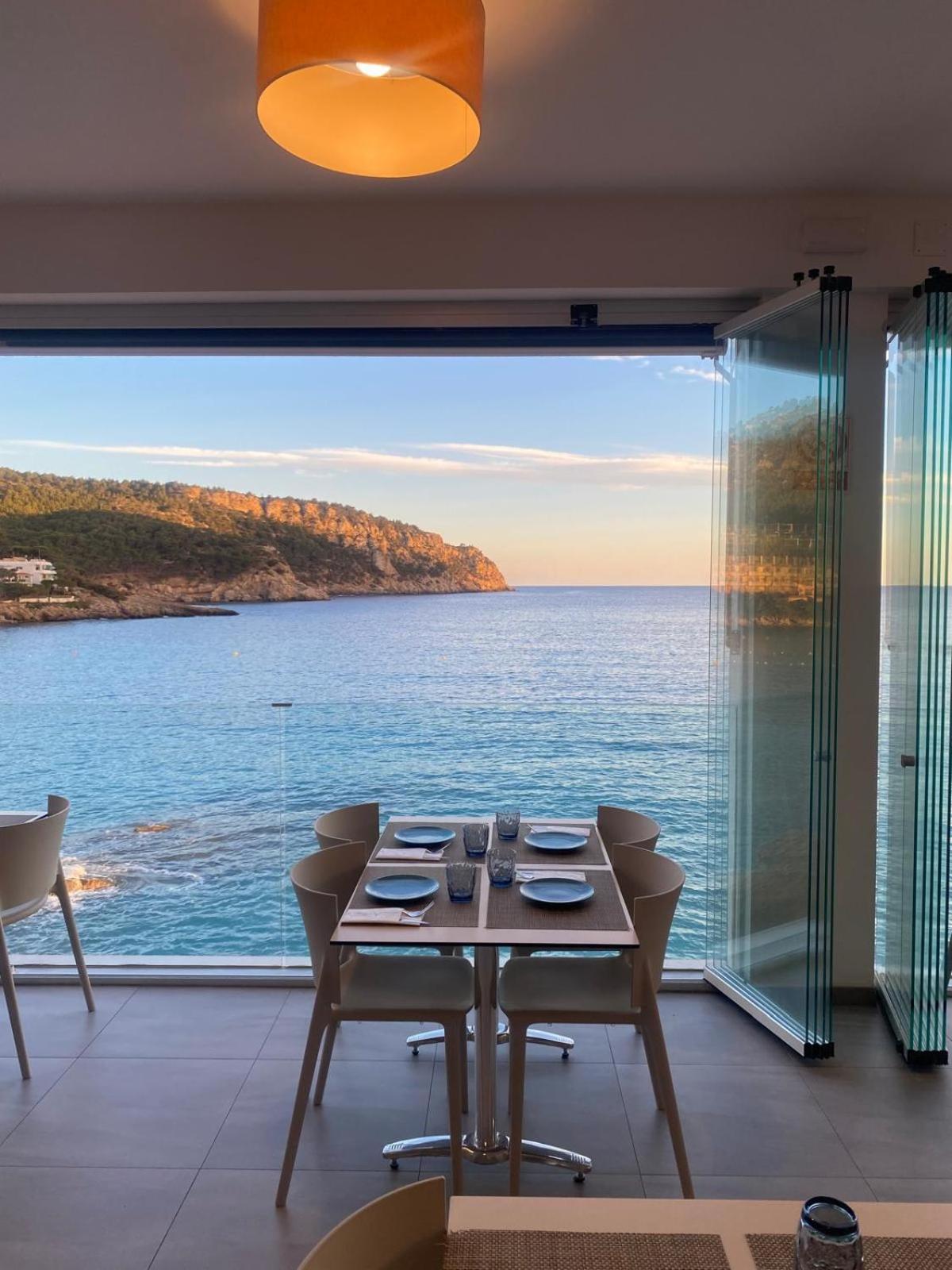 Hostal Dragonera Sant Elm Luaran gambar